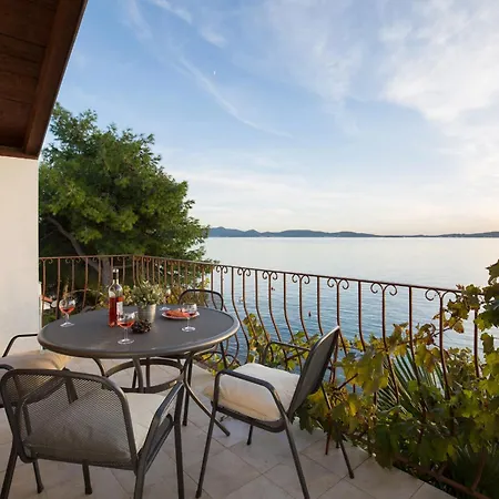 Sunset Family House In On The Bibinje