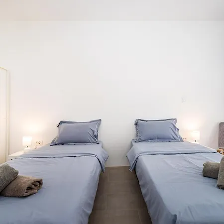Sunset Family House In On The Apartment *