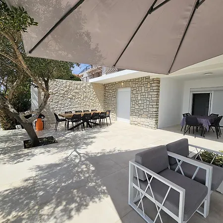 Sunset Family House In On The * Bibinje