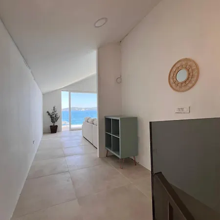 Sunset Family House In On The